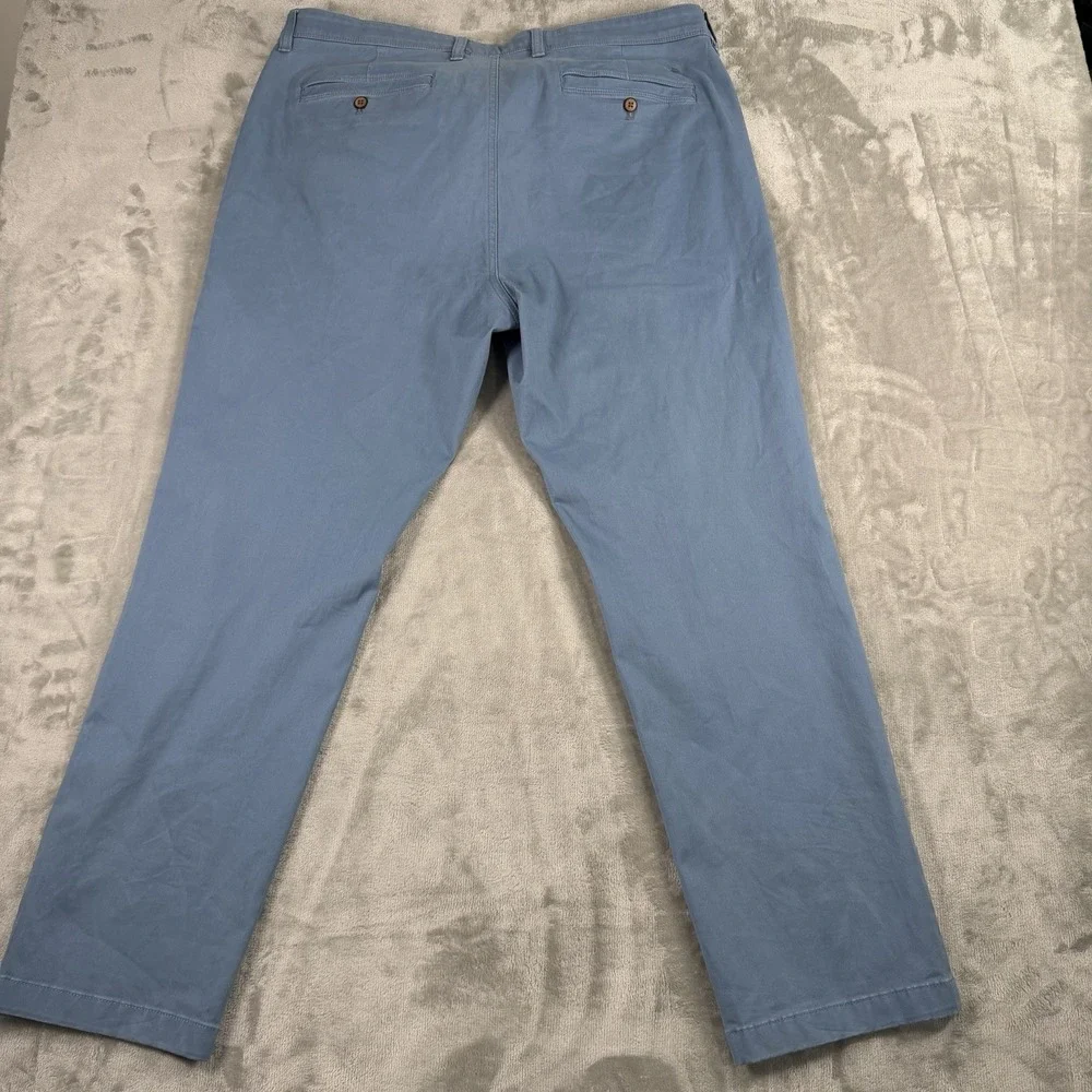 Tommy Bahama Pants Mens 40x30 Baby Blue Boracay Chino Flat Front Floral Pattern